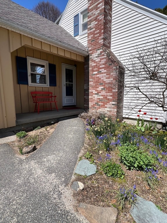 321 Middle St, Amherst, MA 01002 - photo 2