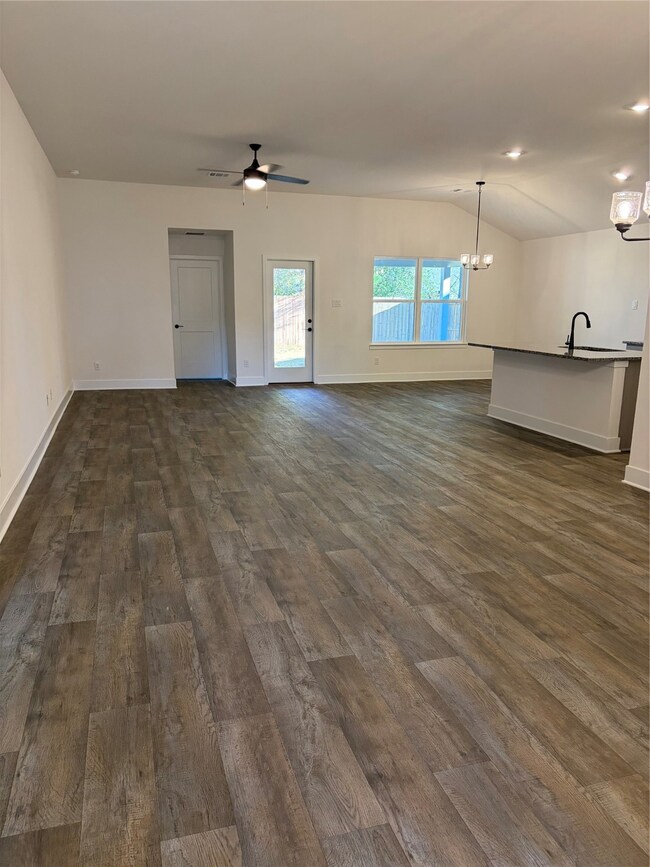 10338 Prairie Dunes Ln, Cleveland, TX 77327 - photo 2