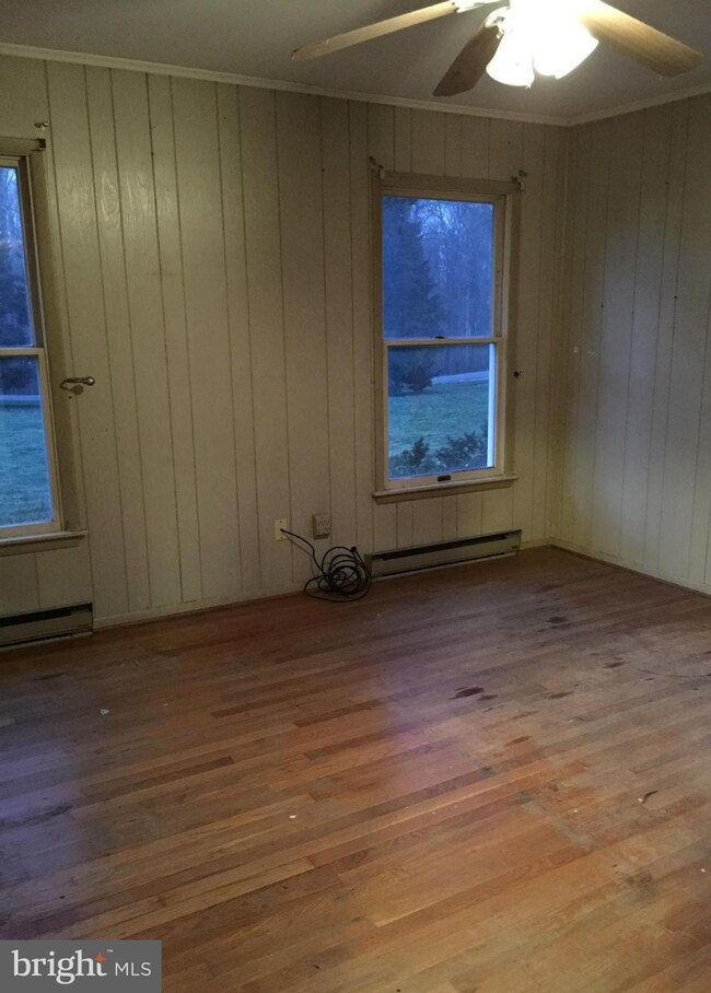 2010 Mccracken Dr, Dunkirk, MD 20754 - photo 4