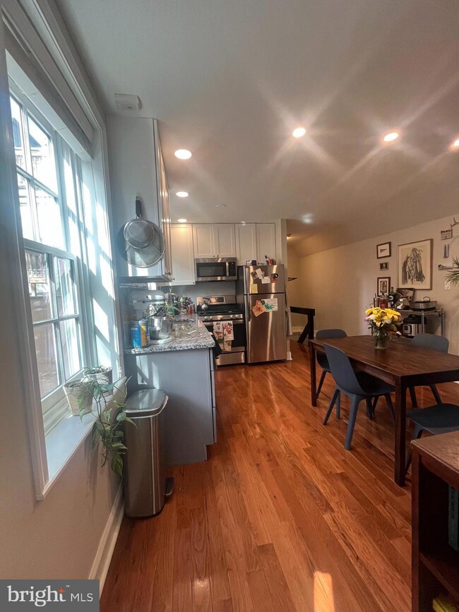 407 Cypress St unit 1F, Philadelphia, PA 19106 - photo 5