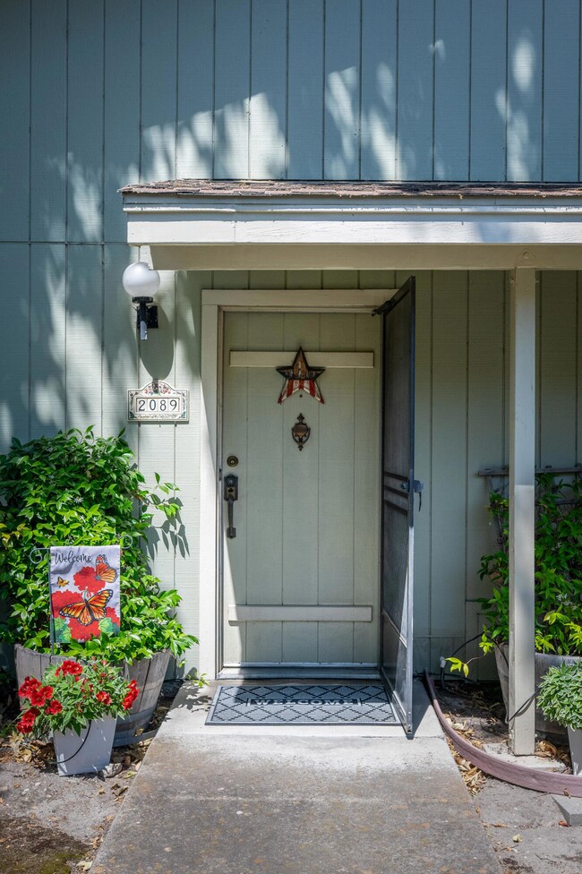 2089-village-lane-solvang-ca-6