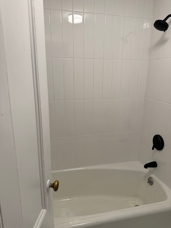 313 Essex St unit 203, Salem, MA 01970 - photo 5