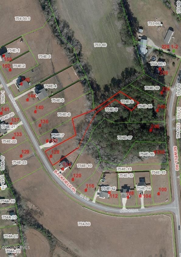 Lot 45 - 128 Backfield