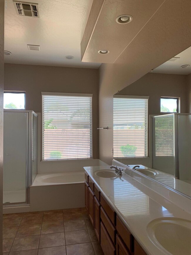 marshall master bath