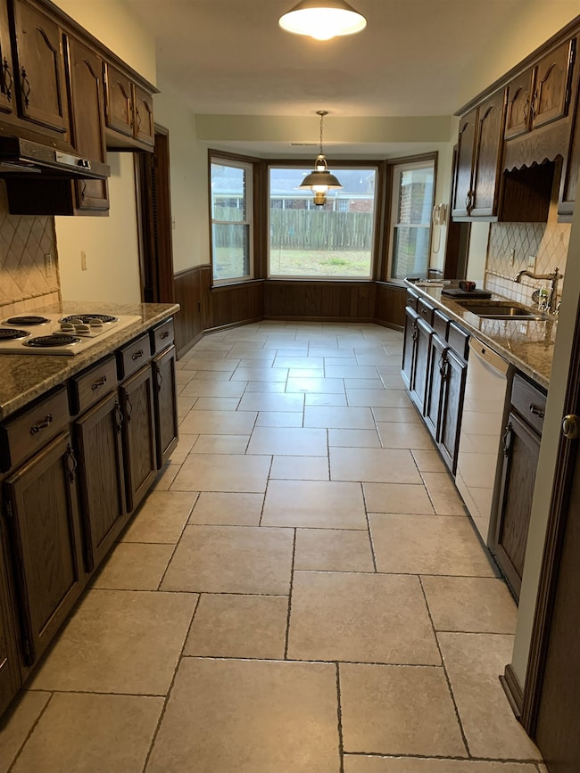 269 Taraview Rd, Collierville, TN 38017 - photo 3