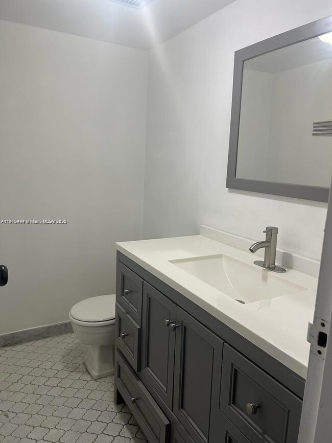 Sailboat Cay unit 1504, North Miami, FL 33181 - photo 7