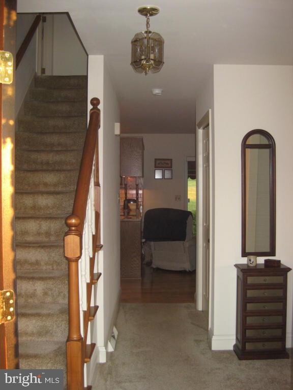 256 Orchard View Dr, Leola, PA 17540 - photo 2