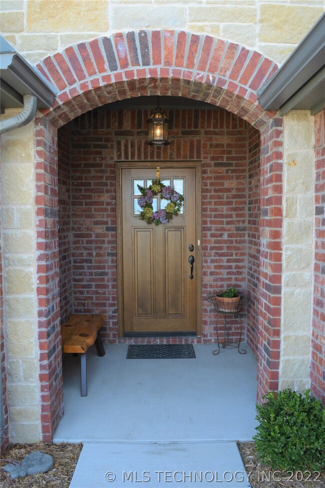 Very nice front porch with no steps.