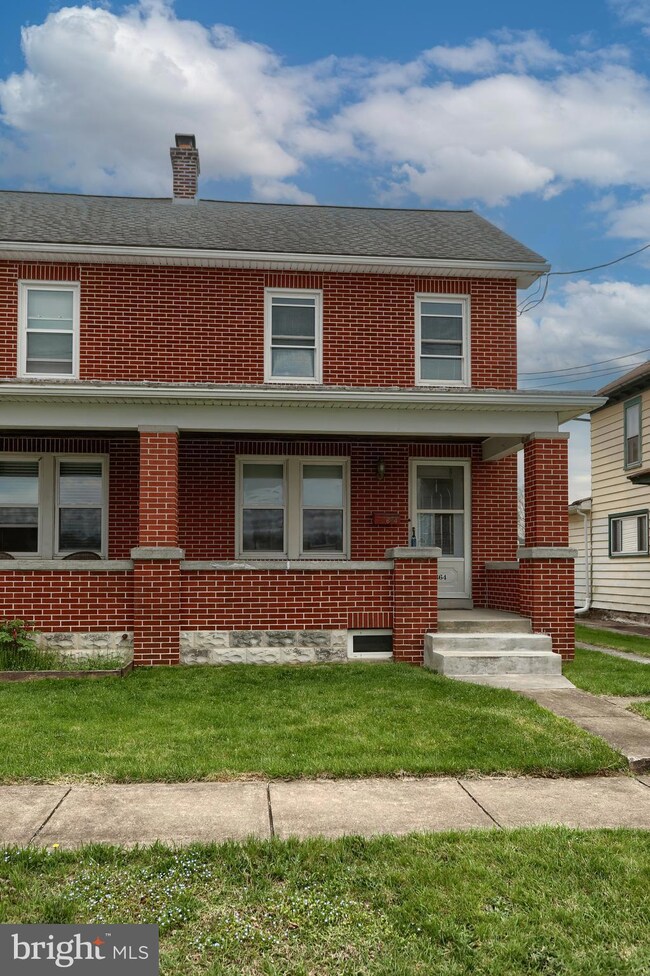 364 E Derry Rd, Hershey, PA 17033 - photo 3