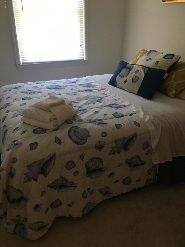 Guest Bedroom seaside landing
