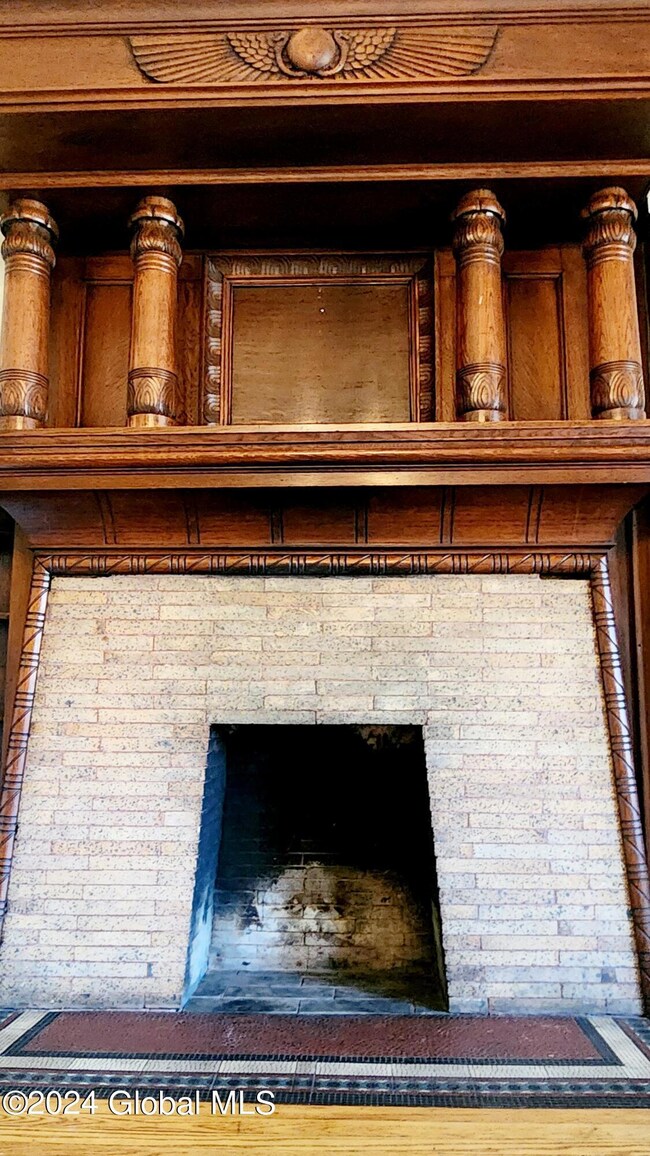 28 Willett St unit 2A, Albany, NY 12210 - photo 7