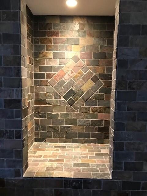 3350 Deerbrook Dr, Columbus, IN 47203 - photo 2