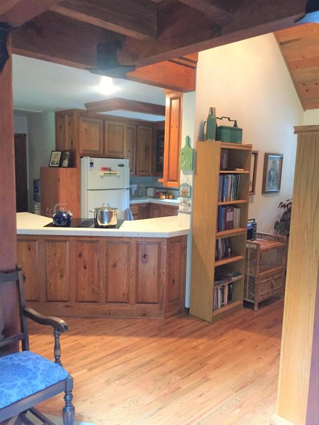VIEW OF KITCHEN IMG_2017