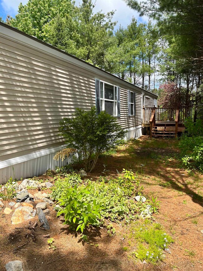 12 Glen Way, Newport, NH 03773 - photo 3