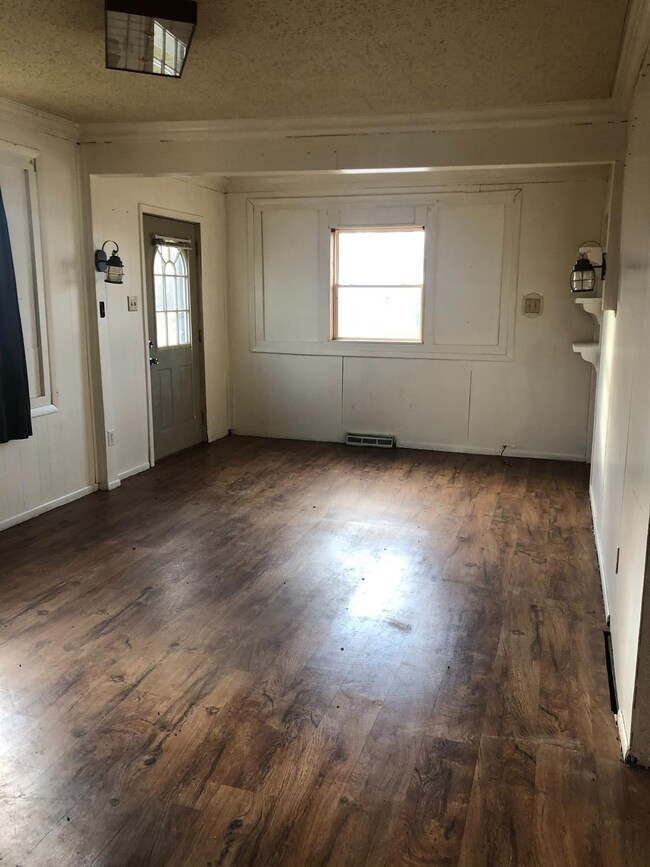 14515 Colfax Place, Crown Point, IN 46307 - photo 3