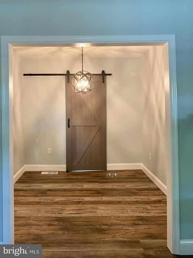 39223 John Mosby Hwy, Aldie, VA 20105 - photo 5