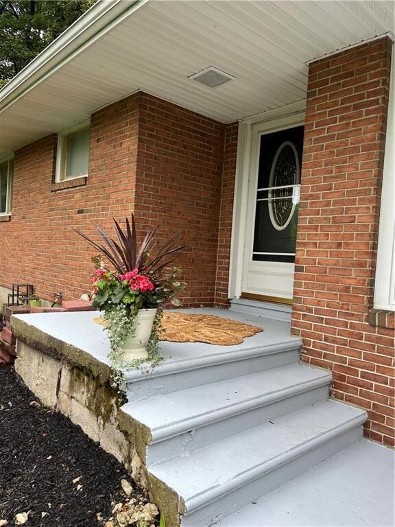 331 Dogwood Terrace, Easton, PA 18040 - photo 3