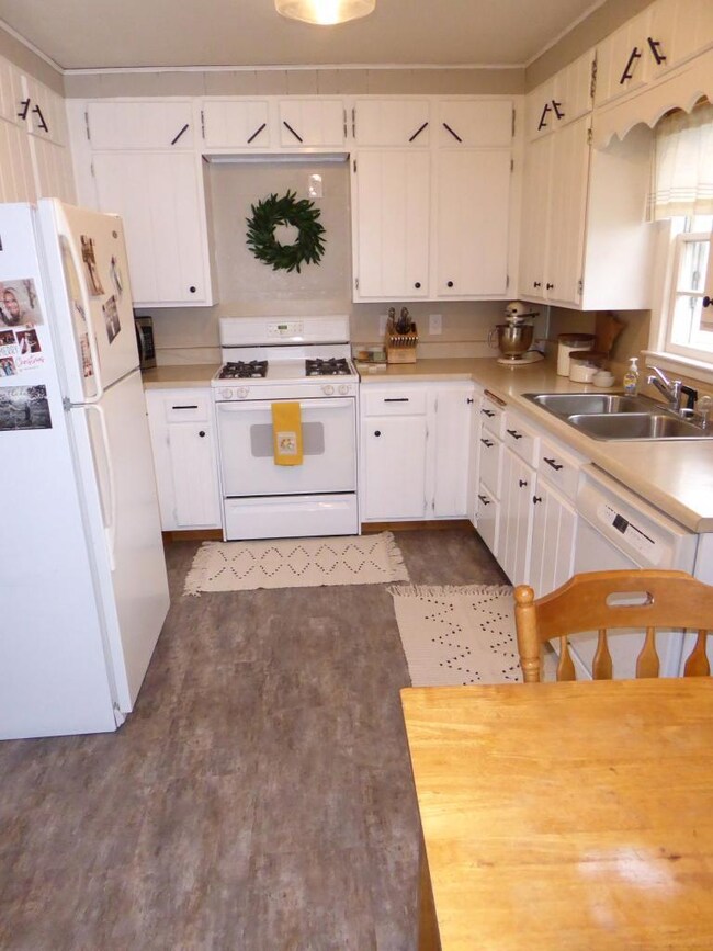 Kitchen a