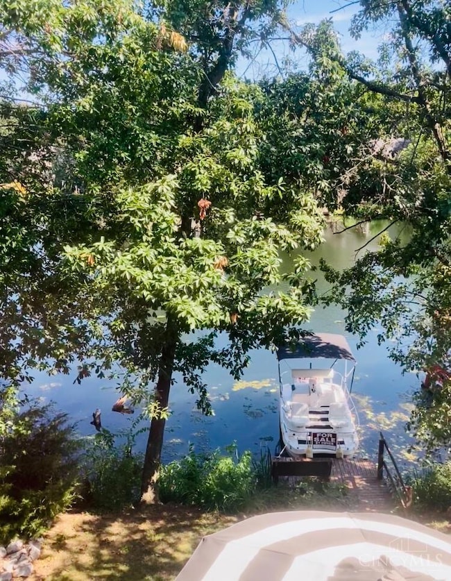 6748 Sandharbor Ct, Maineville, OH 45039 - photo 2