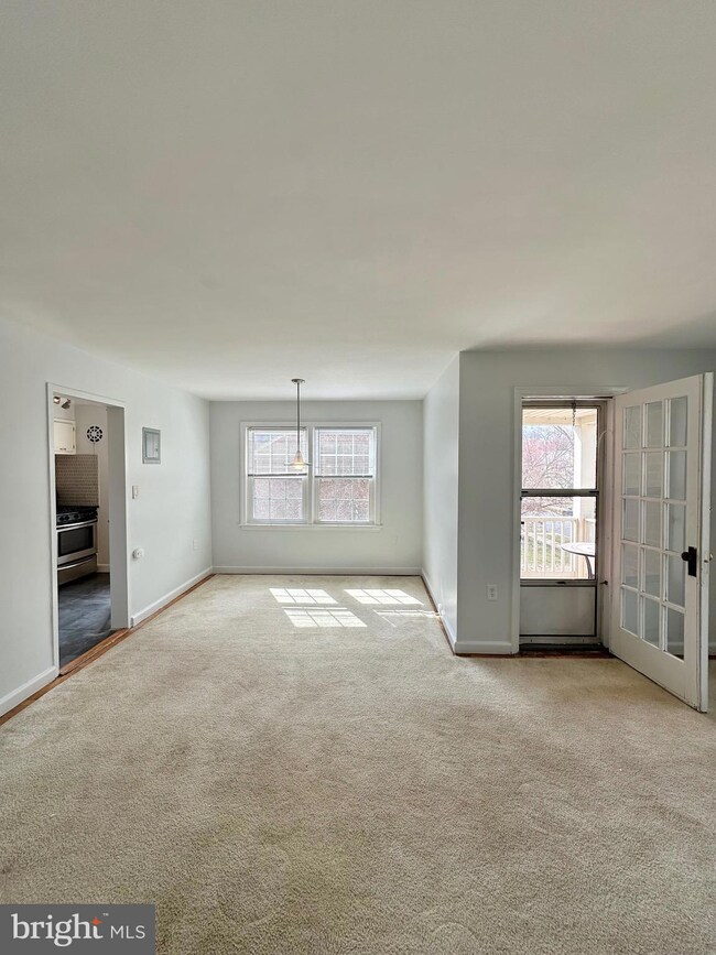 1109 Belle View Blvd unit B2, Alexandria, VA 22307 - photo 4