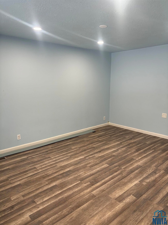 310 & 312 Helmer St, Sioux City, IA 51103 - photo 4