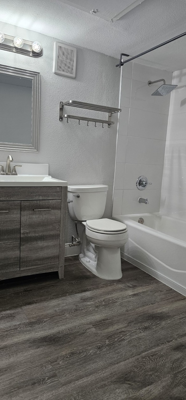 4845 Cedar Springs Rd unit 167, Dallas, TX 75219 - photo 6