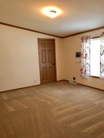 140 Vineyard Dr, Taunton, MA 02780 - photo 7