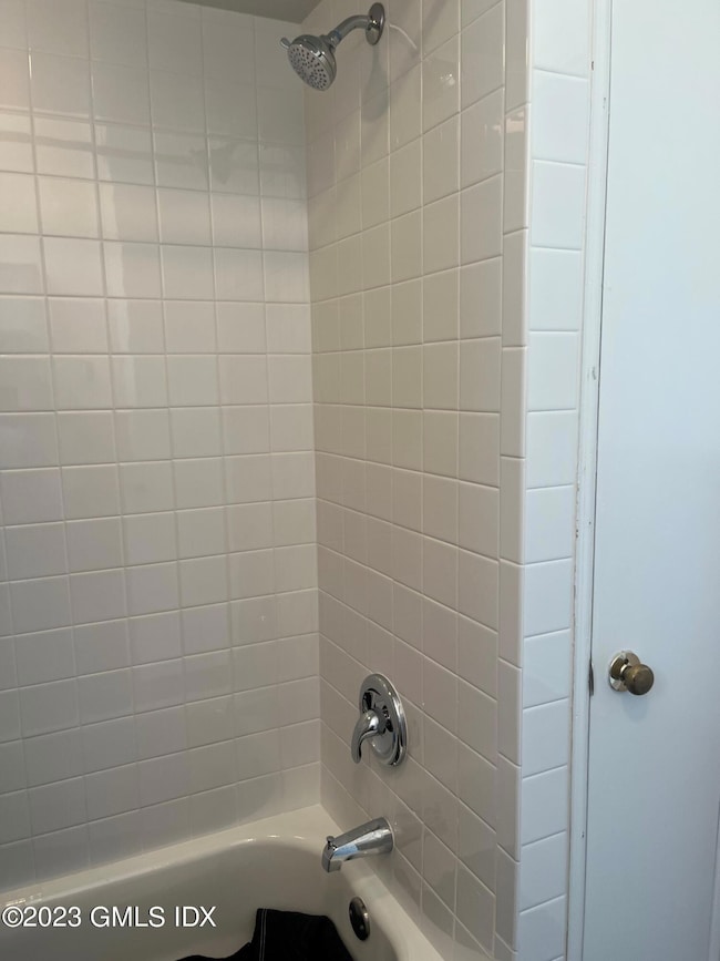 84 Valley Rd unit Rear, Cos Cob, CT 06807 - photo 6