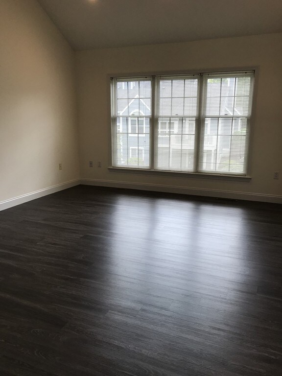 35 Kings Way unit TH 3, Waltham, MA 02451 - photo 7