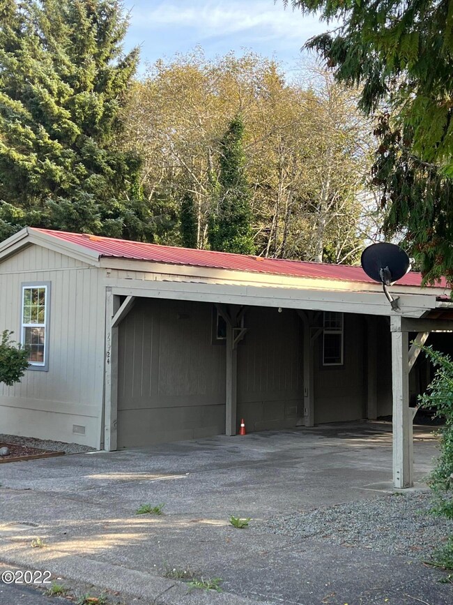 2424 NE 29th St, Lincoln City, OR 97367 - photo 2