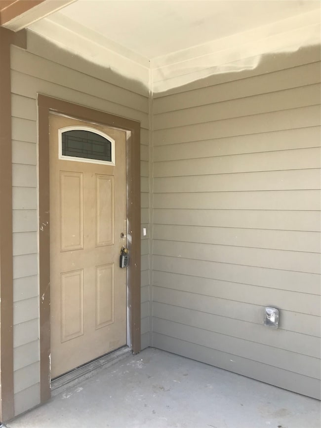 8215 Sealey St unit B, Houston, TX 77088 - photo 2