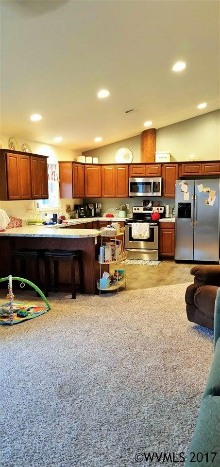 38821 SW 3rd Ave, Scio, OR 97374 - photo 4