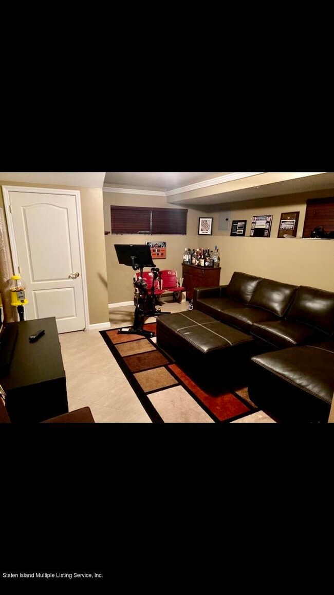 16 Knight Loop, Staten Island, NY 10306 - photo 3