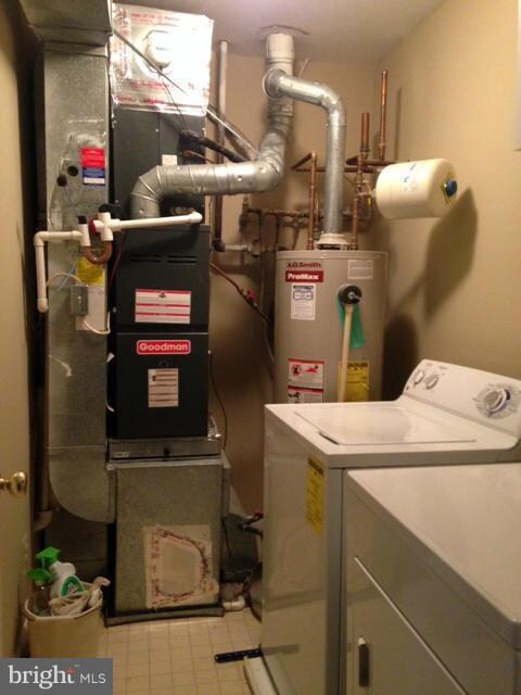 8208 Crossbrook Ct unit B, Lorton, VA 22079 - photo 7