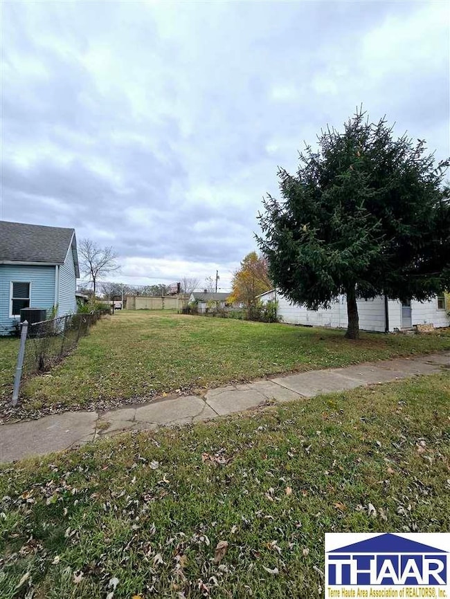 1931 Woodlawn Ave, Terre Haute, IN 47804 - photo 3