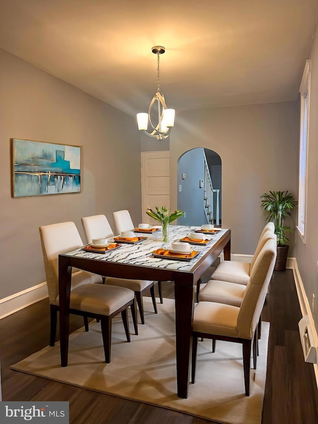 1215 Maple St, Wilmington, DE 19805 - photo 2