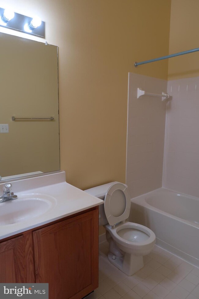 20555 Golf Course Dr, Germantown, MD 20874 - photo 5