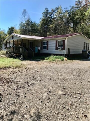 501 Liles Ln, Statesville, NC 28625 - photo 2