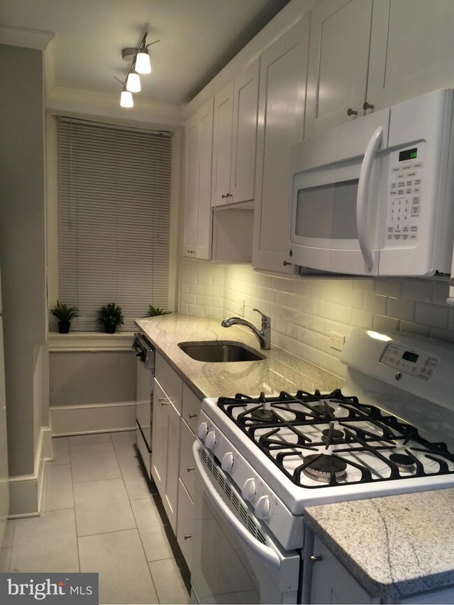 2739 P St NW unit 1, Washington, DC 20007 - photo 7