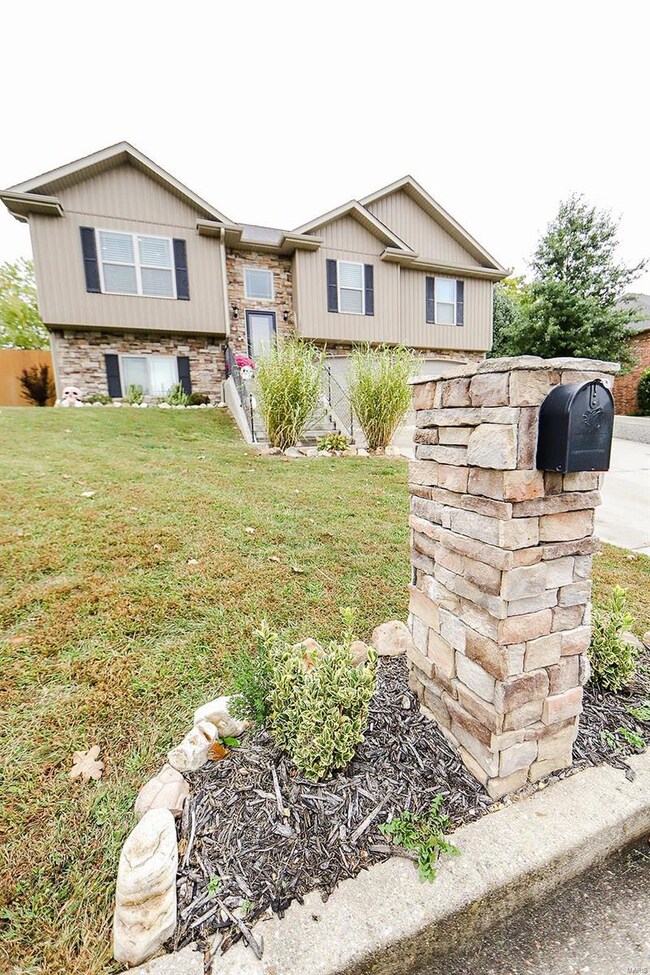 1330 Chelsea Ln, Rolla, MO 65401 - photo 6