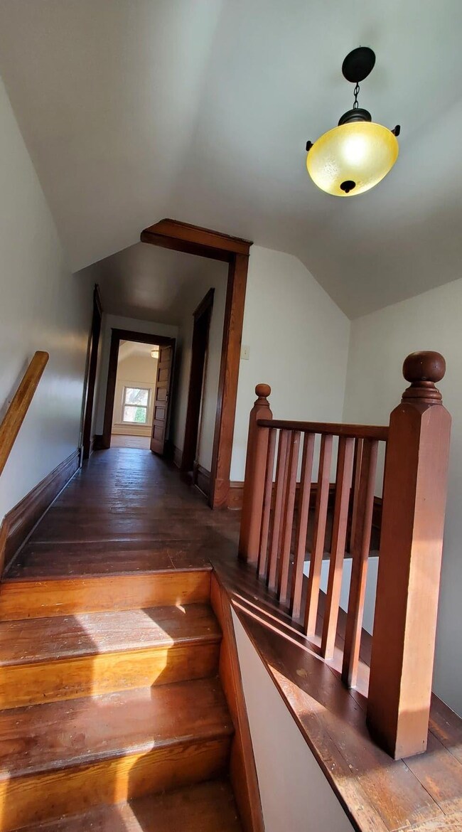 184829993_164217295644303_90312457773440