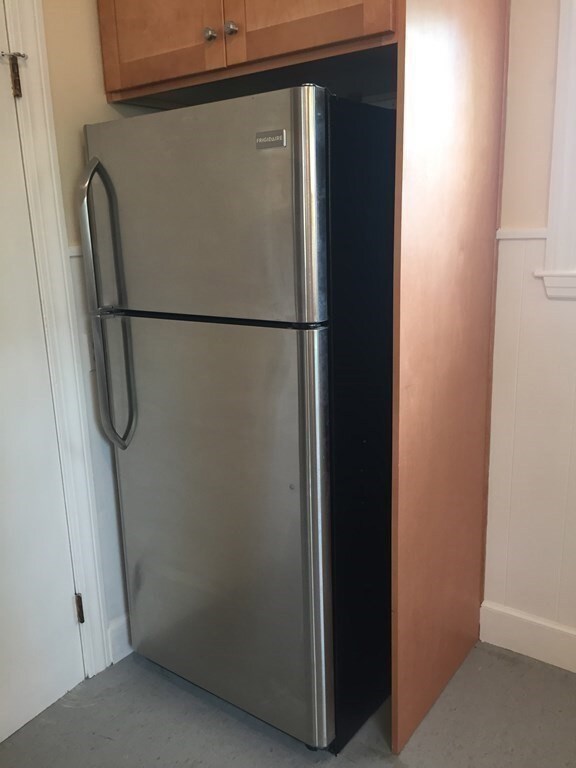 40 Taylor St unit 1, Quincy, MA 02170 - photo 4