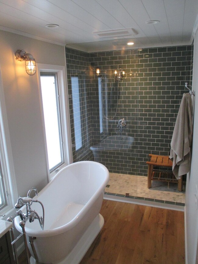 Owner's Bathroom