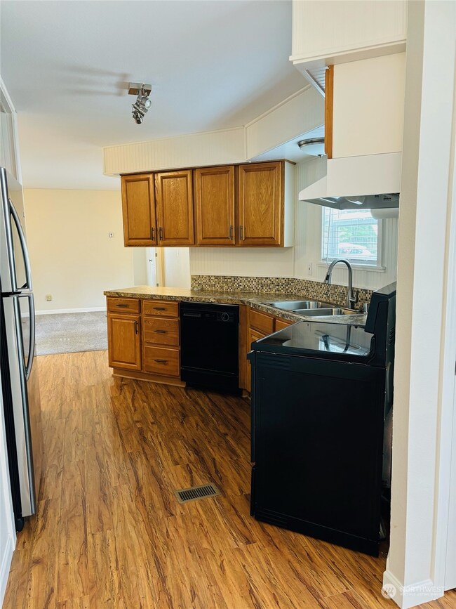 17114 153rd Ave SE unit 24, Yelm, WA 98597 - photo 6