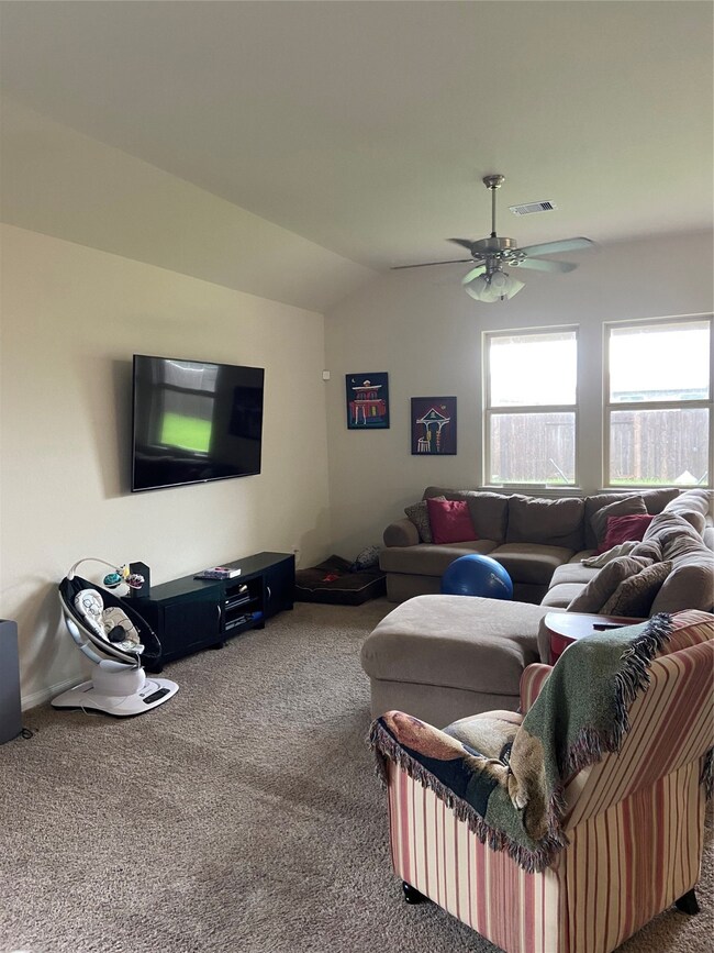 7439 Wheatley Gardens Dr, Houston, TX 77016 - photo 2