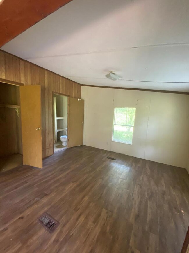 556 McNatt Falls Rd, Uvalda, GA 30473 - photo 6