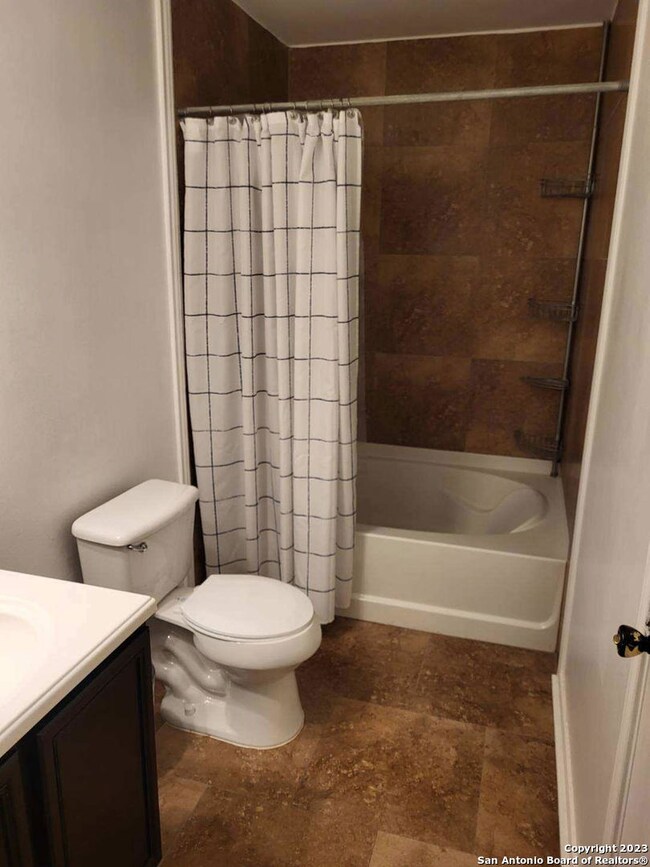 10731 N Shaenridge, San Antonio, TX 78254 - photo 6