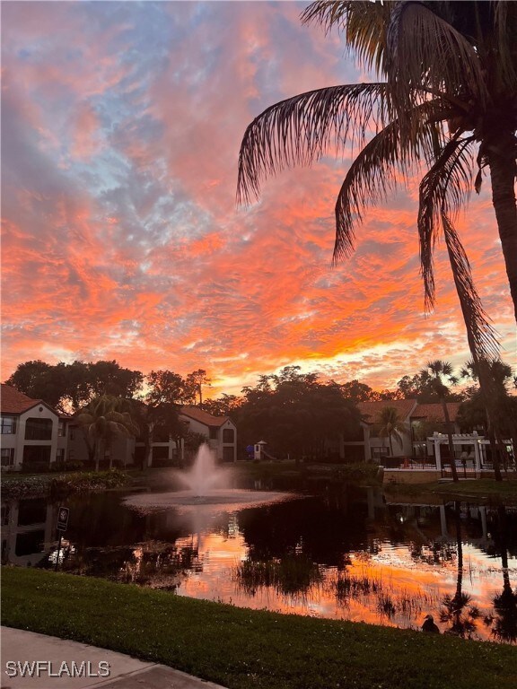 West facing Lanai has Gorgeous Sunsets !!!