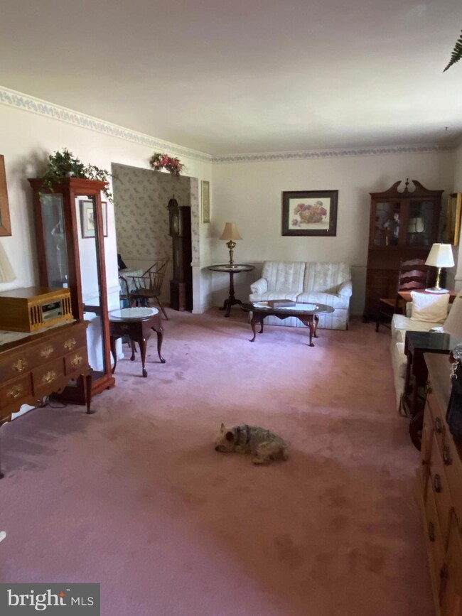 548 Hillside Dr, Lansdale, PA 19446 - photo 4