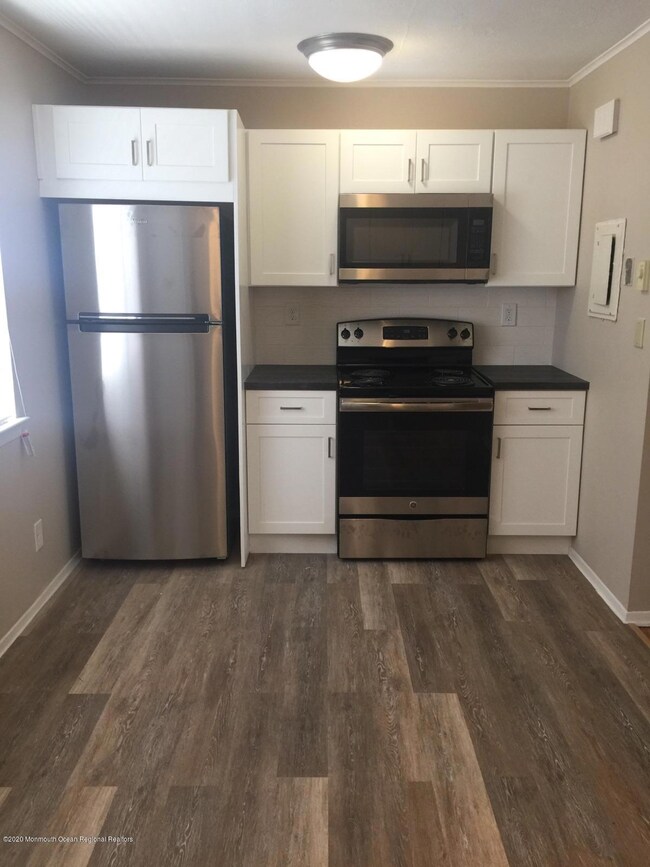 3 Sutton Dr unit A-10, Matawan, NJ 07747 - photo 5